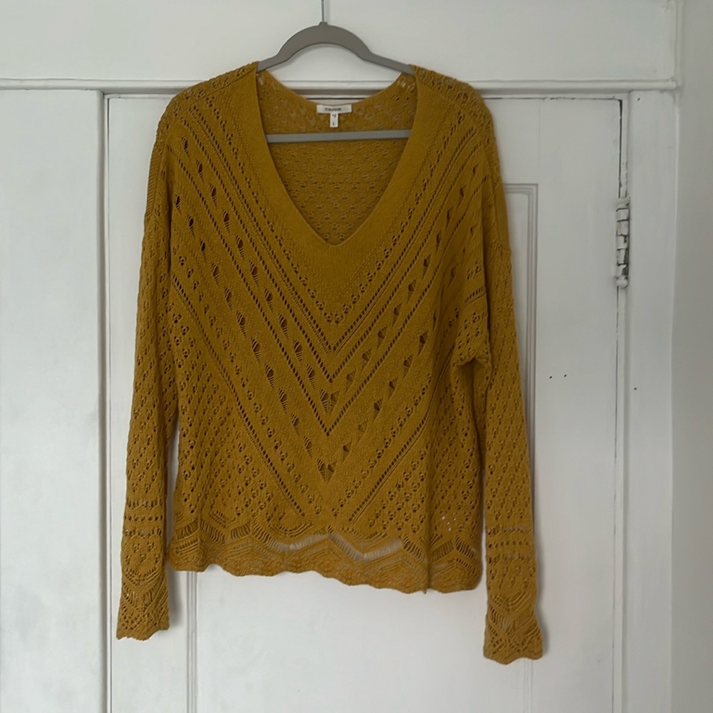 Brand Maurice’s Size L Color Mustard